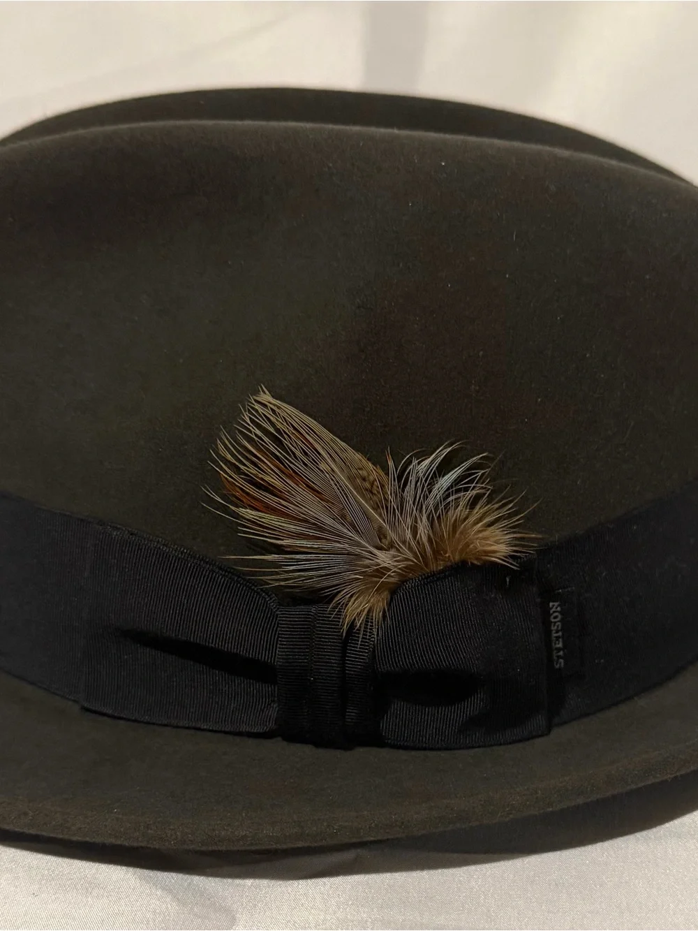 Royal Stetson Men’s Felt Temple Fedora - Graphite (size: 7 1/4)